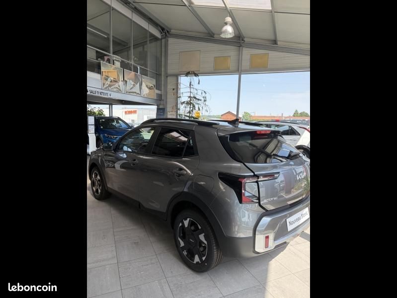 Kia Stonic 1.0 T-GDi 100ch Active DCT7 (image 5)