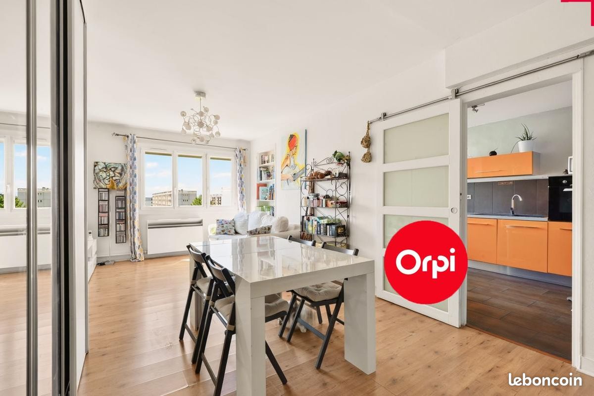 Appartement 4 pièces 77 m² · à Saint-Priest · 77 m² · 159 600 €