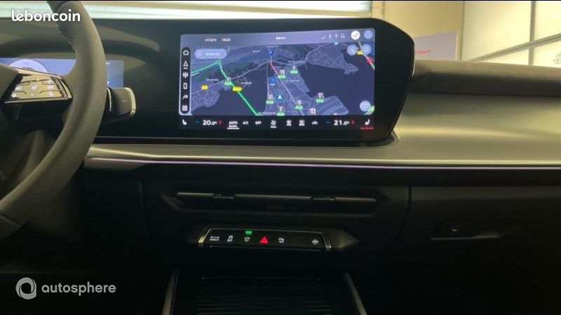 Audi Q3 1.5 e-hybrid 272ch S line S tronic 6 (image 16)