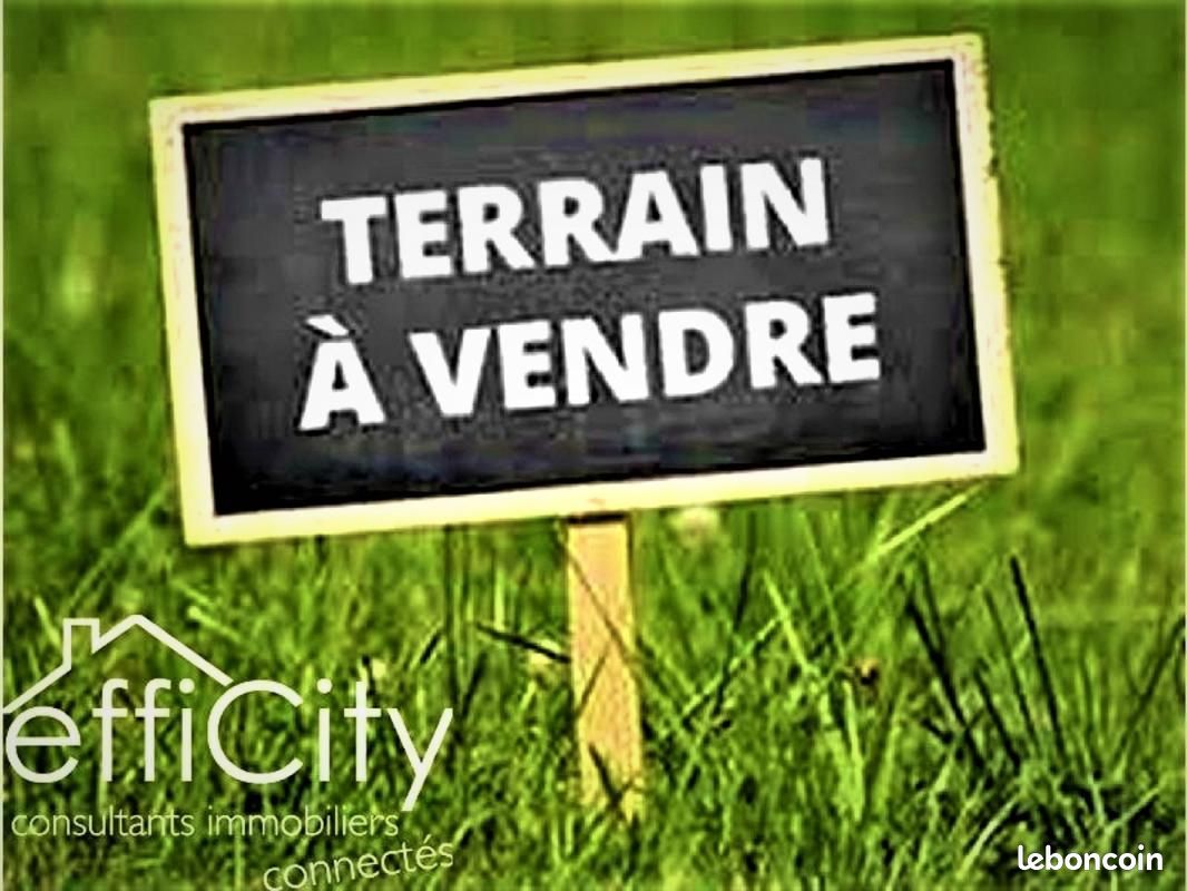 Terrain 2232 m² · à Novillers · 100 000 €