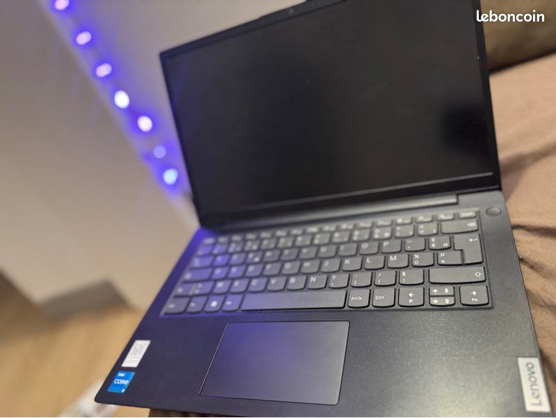 Ordinateur Lenovo (image 1)