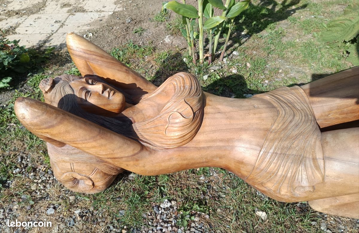 Table basse modèle unique (image 3)