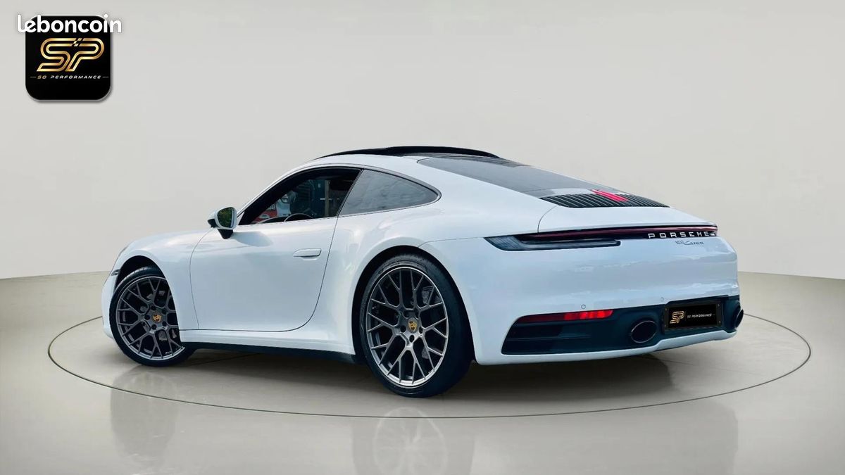 Porsche 911 992 Carrera 3.0 385 ch PDK * Sport Chrono * Échappement Sport * Bose * Toit Ouvrant (image 2)