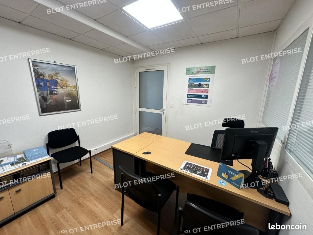 Bureaux 53 m² (image 1)