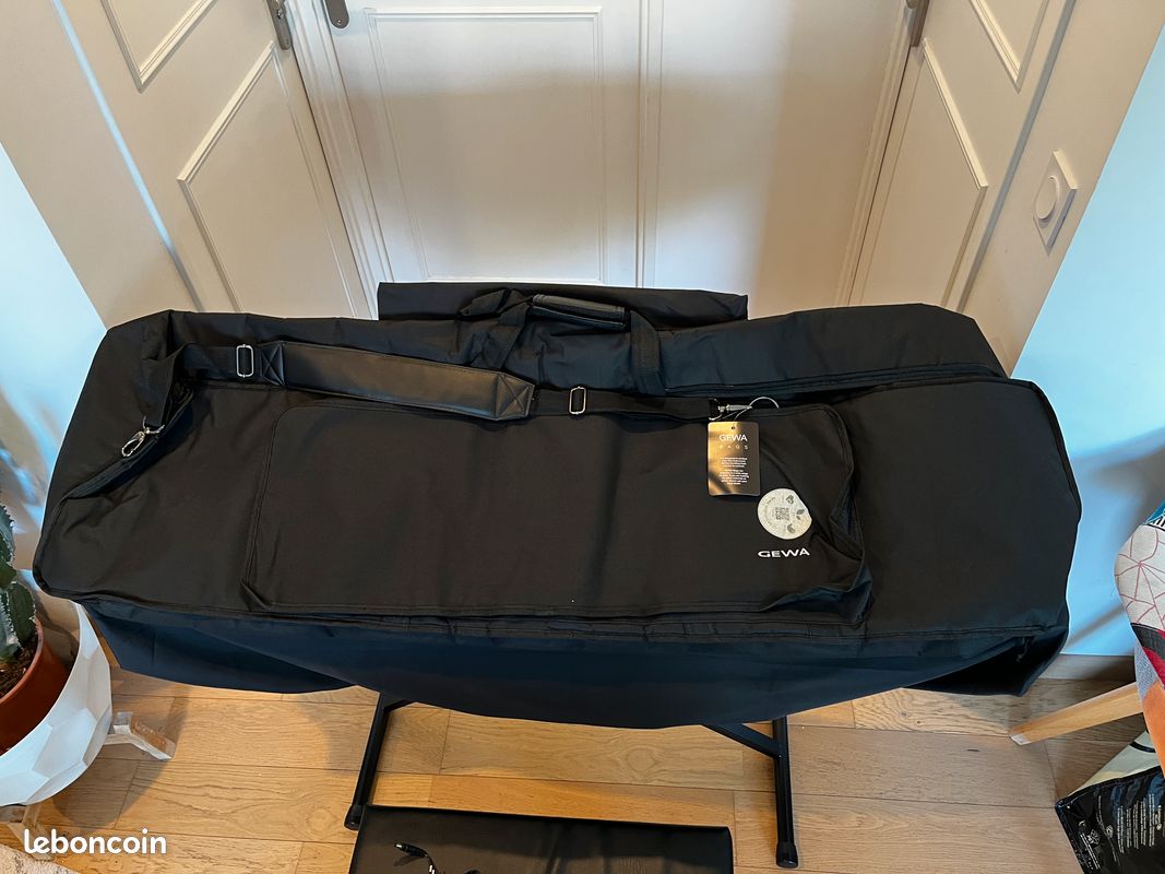 Piano yamaha p-45 (image 6)