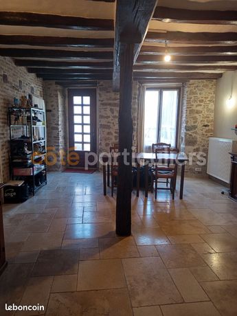 Maison 10 pièces 210 m²