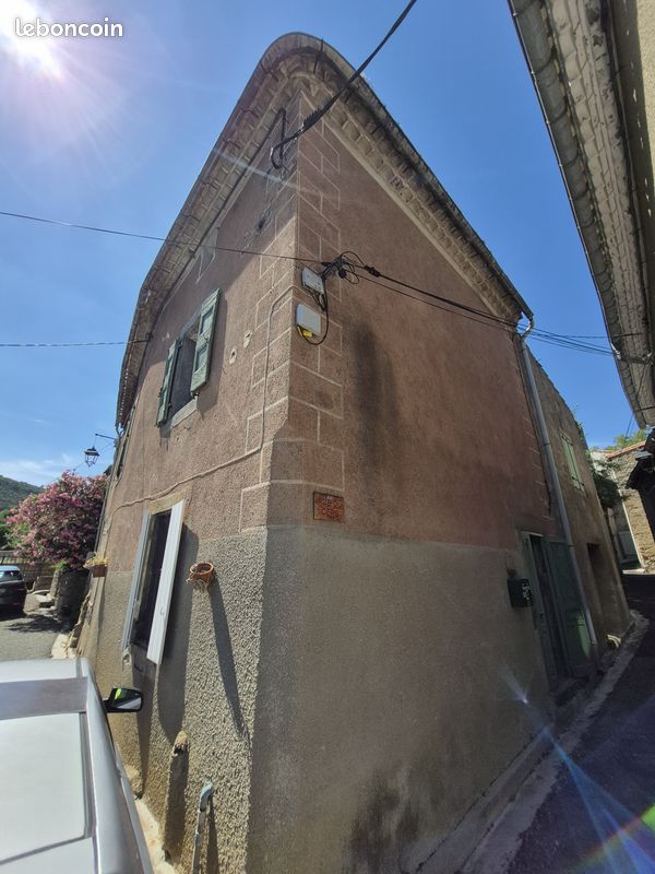 Maison 4 pièces 75 m² · à Caunettes-en-Val · 75 m² · 56 000 €