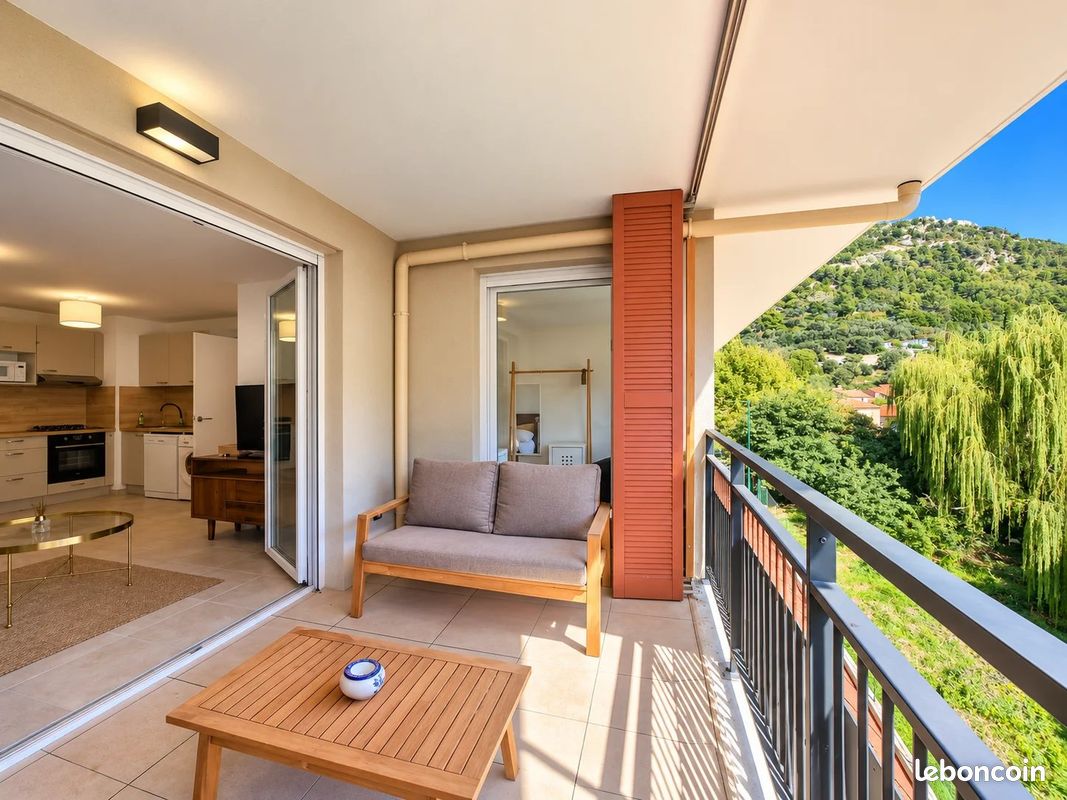 Appartement 3 pièces 61 m² · à Saint-Martin-du-Var · 61 m² · 324 000 €