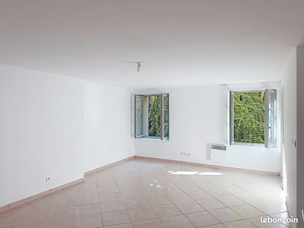 Appartement 2 pièces 50 m² · à Aix-en-Provence · 50 m² · 900 €/mois