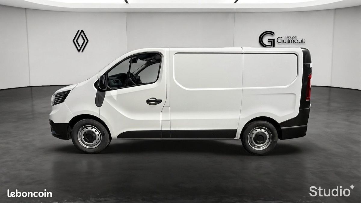 Renault Trafic E-TECH ELECTRIQUE FOURGON FGN L1H1 3T AC22 ADVANCE (image 2)