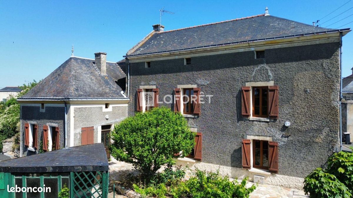 Maison 5 pièces 128 m² · à Doué-en-Anjou · 128 m² · 189 500 €