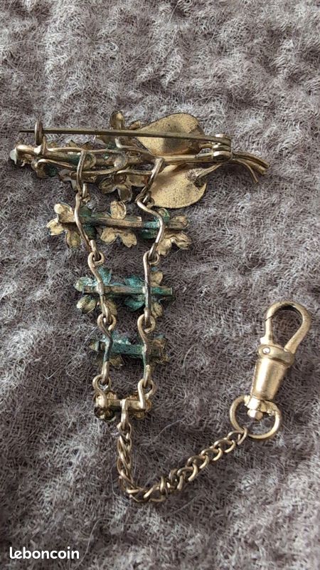 Broche Ancienne émaillée étoile Vintage - Bijou Occasion Sans Marque