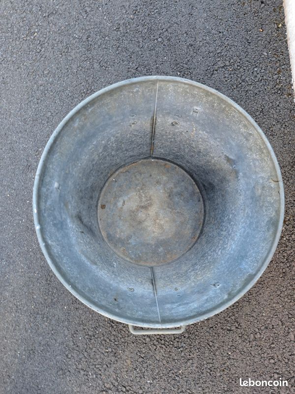 Outillage Jardin*Supports Jardinières (image 1)
