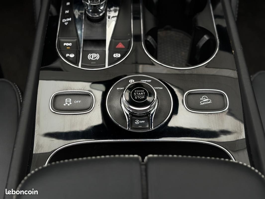 Bentley Bentayga V8 DIESEL 4.0 435 CH 4WD / REVISION 2026 OK (image 20)