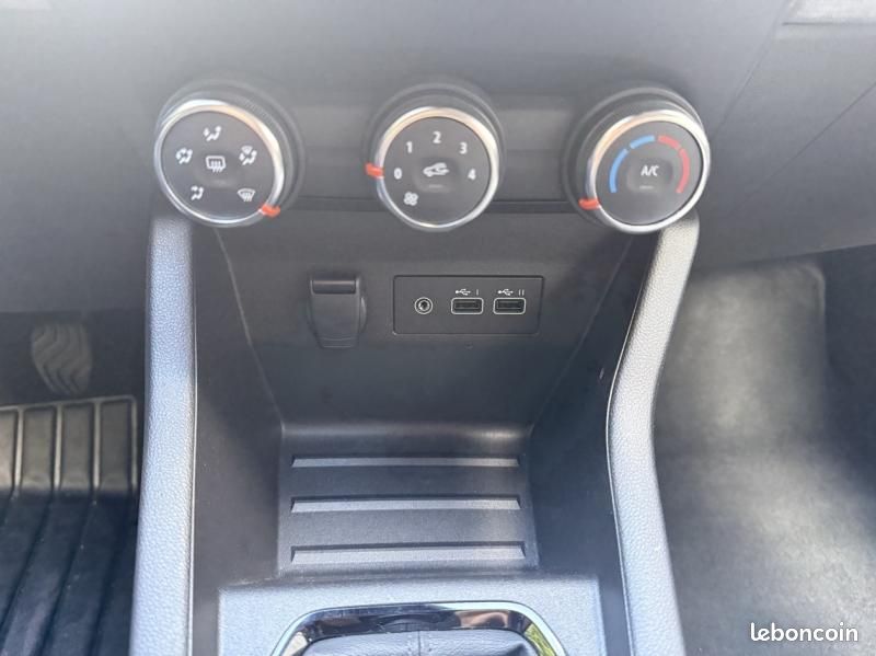 Renault Clio 1.5 dCi 100ch Evolution - 25 (image 15)