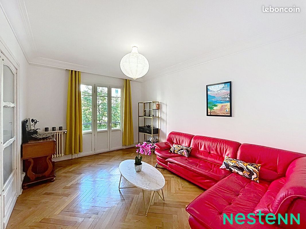 Appartement 5 pièces 120 m² · à Saint-Étienne · 120 m² · 1 200 €