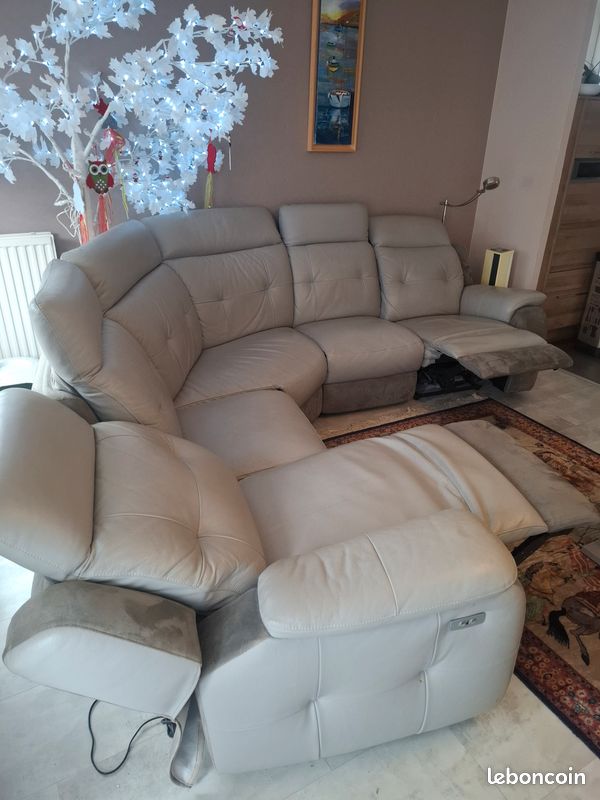 Vend canapé cuir angle 6 place (image 1)