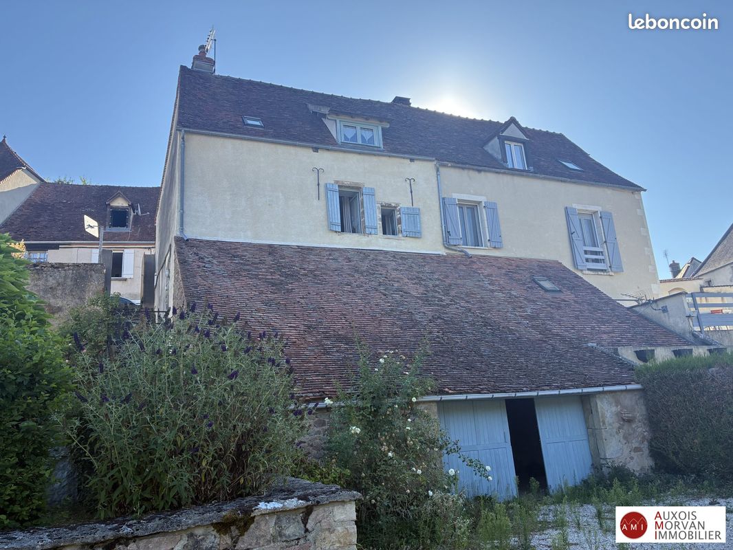 Maison 3 pièces 78 m² · à Semur-en-Auxois · 78 m² · 163 000 €