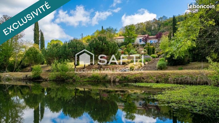 Maison 8 pièces 400 m²