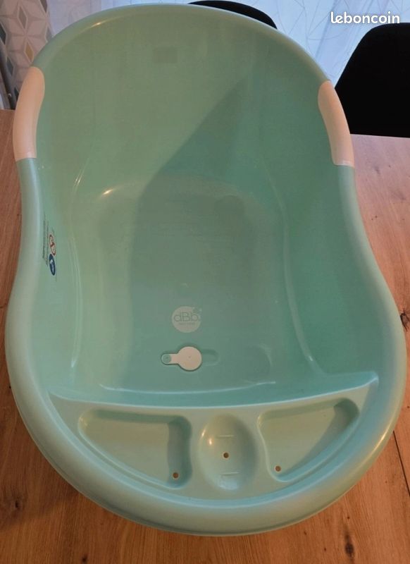 Baignoire rigide avec vidange (image 1)