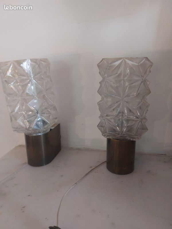 Paire applique verre pressé (image 1)
