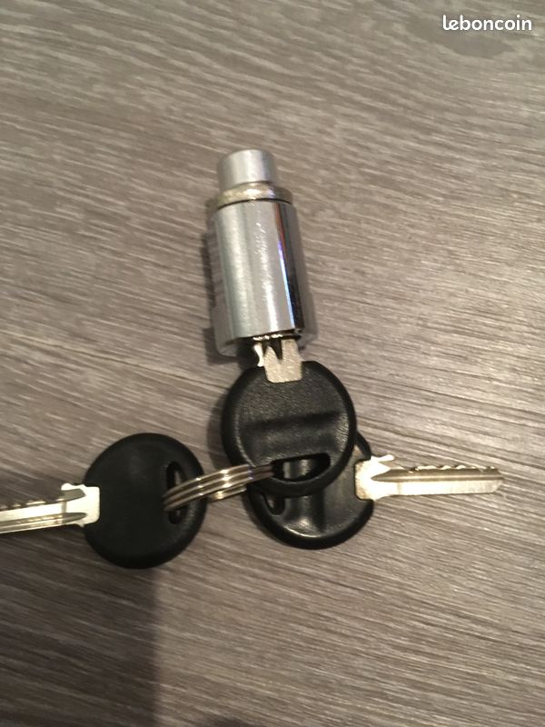 Serrure/cylindre pour box churgard (image 2)