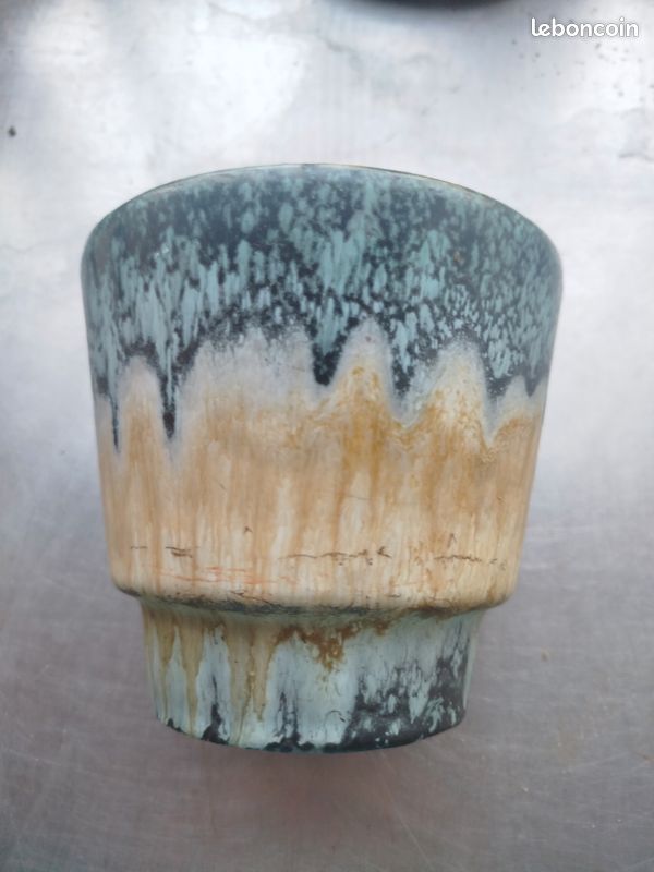 Cache-pot vintage en grès émaillé à décor de coulures – années 1970 (image 3)