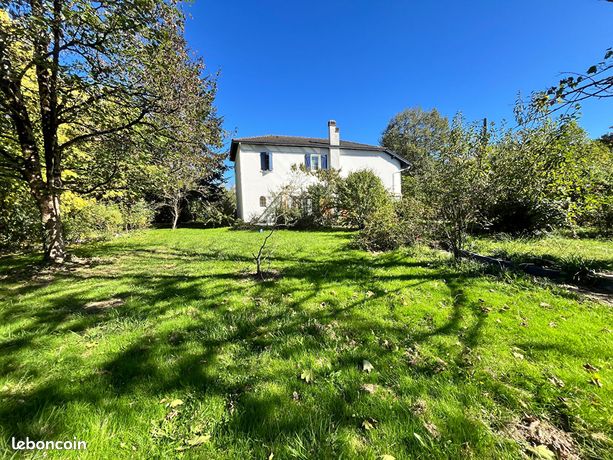 Propriété 8 pièces 207 m²