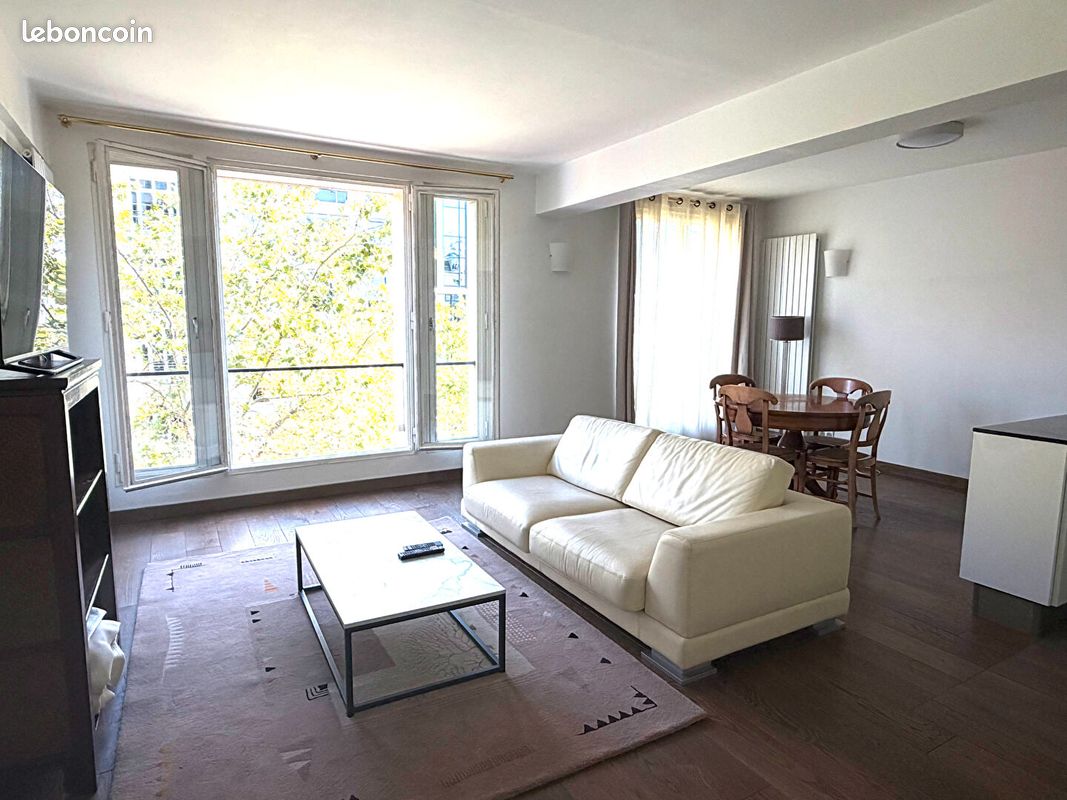 Appartement 3 pièces 67 m² · à Paris · 67 m² · 2 500 €/mois