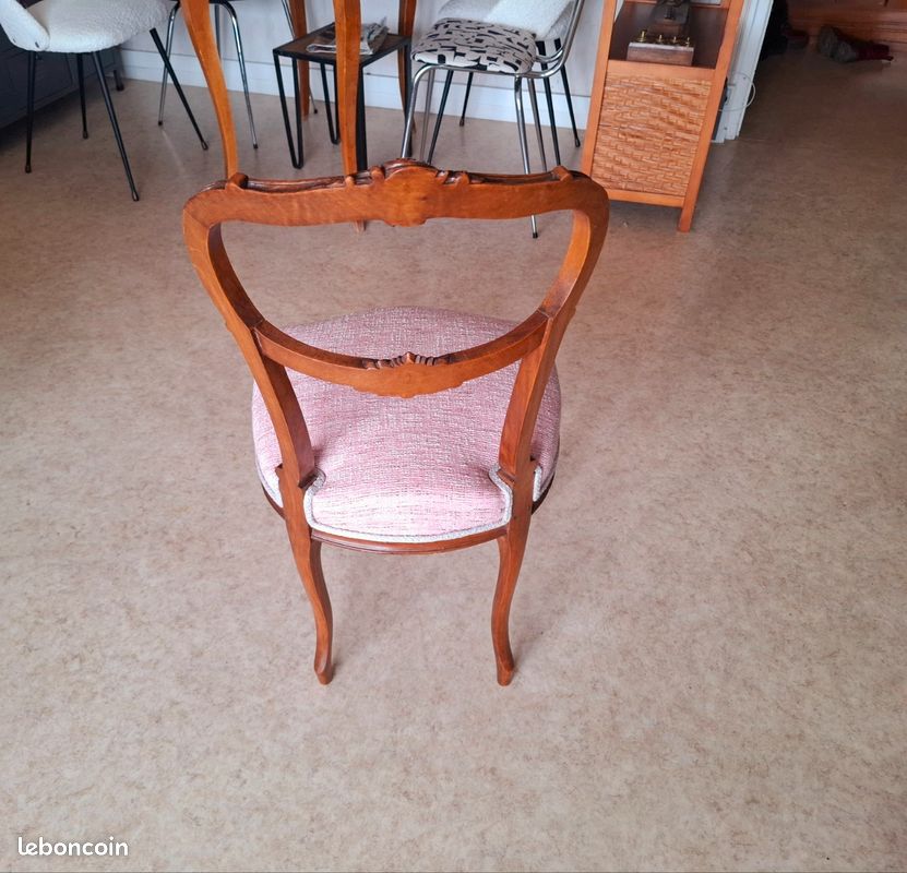 Paire de chaises de chambre de style Louis XV, entièrement restaurées (image 11)