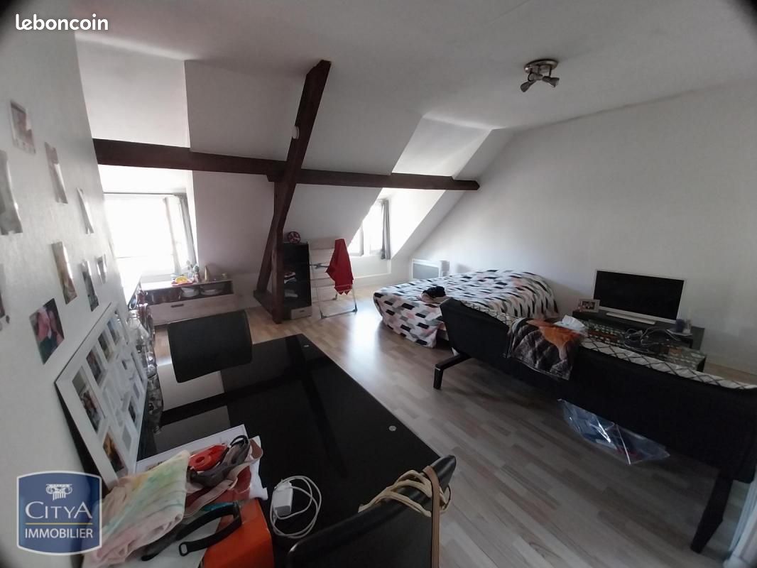 Appartement 1 pièce 25 m² - Brive-la-Gaillarde 19100 (image 2)