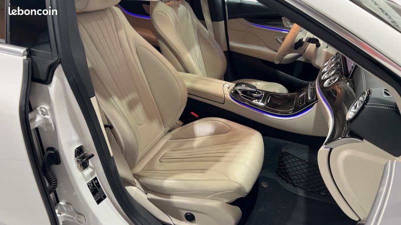 Mercedes CLASSE CLS 450 367CH EQ BOOST AMG LINE+ 4MATIC 9G-TRONIC EURO6D-T (image 16)