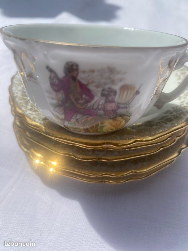 Service de 6 tasses à café en porcelaine de Chauvigny (image 5)