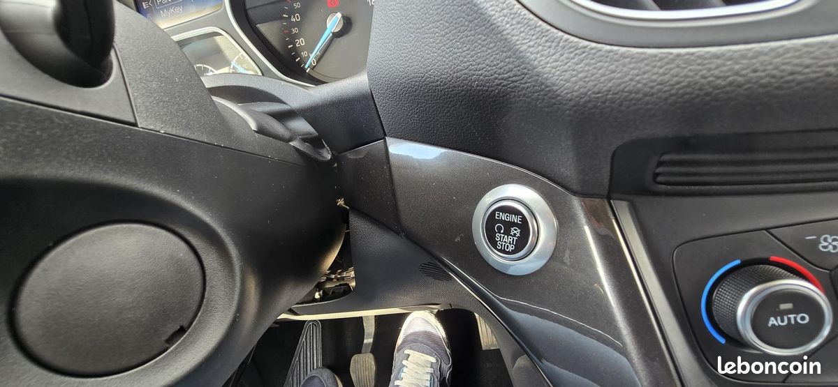 Ford C-Max TDCI 120 TITANIUM (image 8)