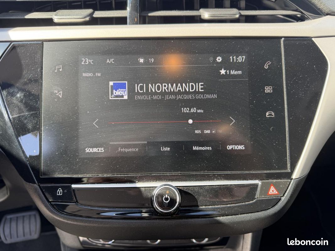 OPEL CORSA électrique 136ch Edition - CarPlay - Caméra de recul (image 14)