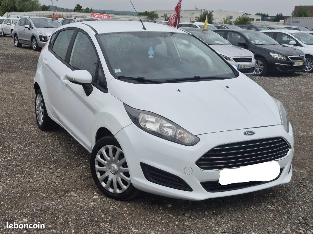 FORD Fiesta - VI Phase 5 portes 1.5 TDCI 75 cv (image 1)