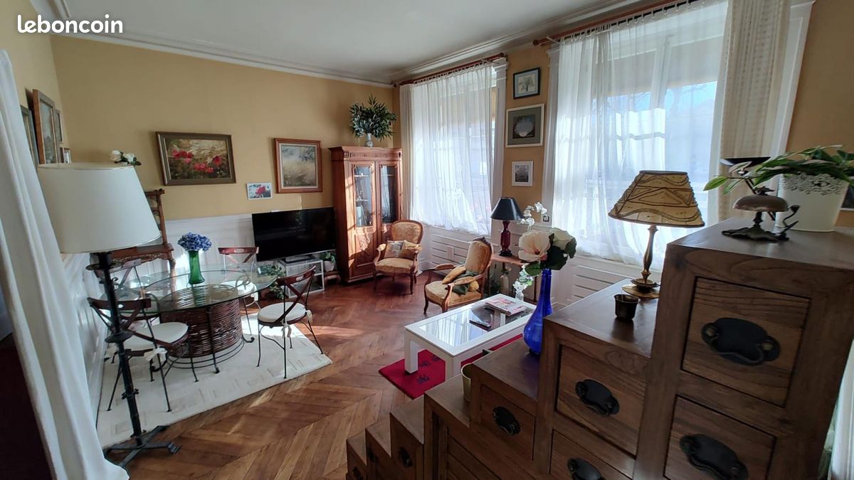 Appartement 2 pièces 54 m² · à Lyon · 54 m² · 980 €/mois