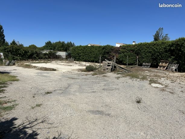 Terrain 465 m² Aix-en-Provence
