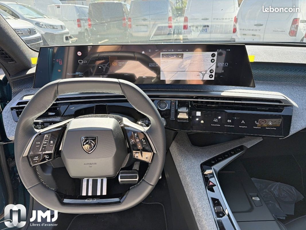 PEUGEOT 3008 Electrique 210 ch 73 kWh GT (image 11)