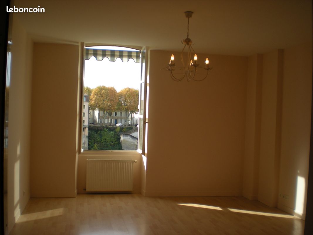 Appartement 3 pièces 77 m² · à Villeneuve-sur-Lot · 77 m² · 755 €