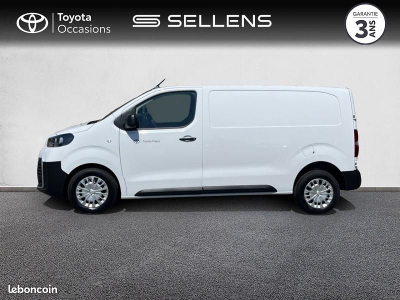 Toyota PROACE Medium 2.2 D-4D 150 Start Pack Confort BVA MY25 (image 3)