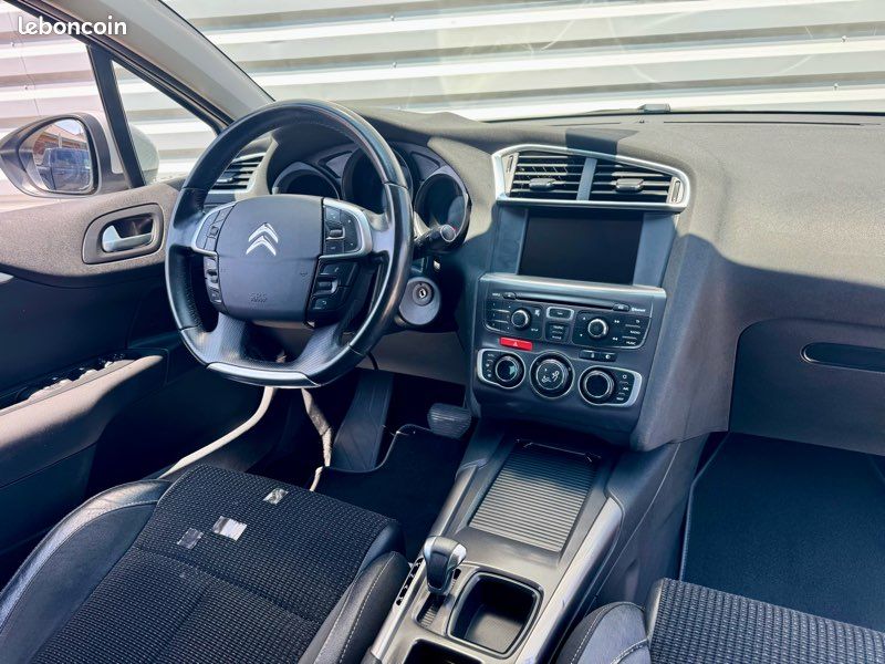 CITROËN C4II (B7) 1.6 THP 16V BMP6 156 cv exclusive (image 10)