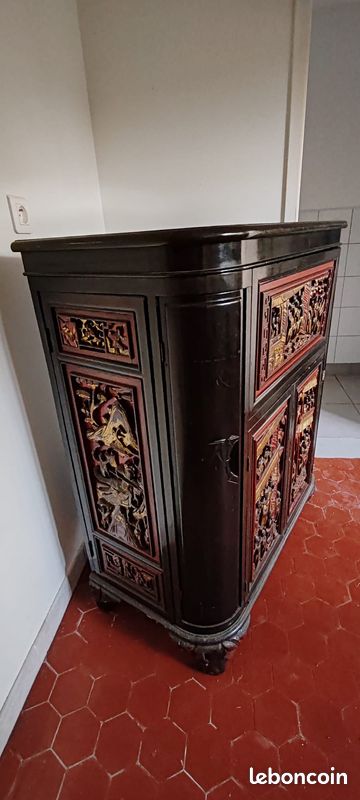 Meuble bar chinois laqué avec incrustations (image 2)