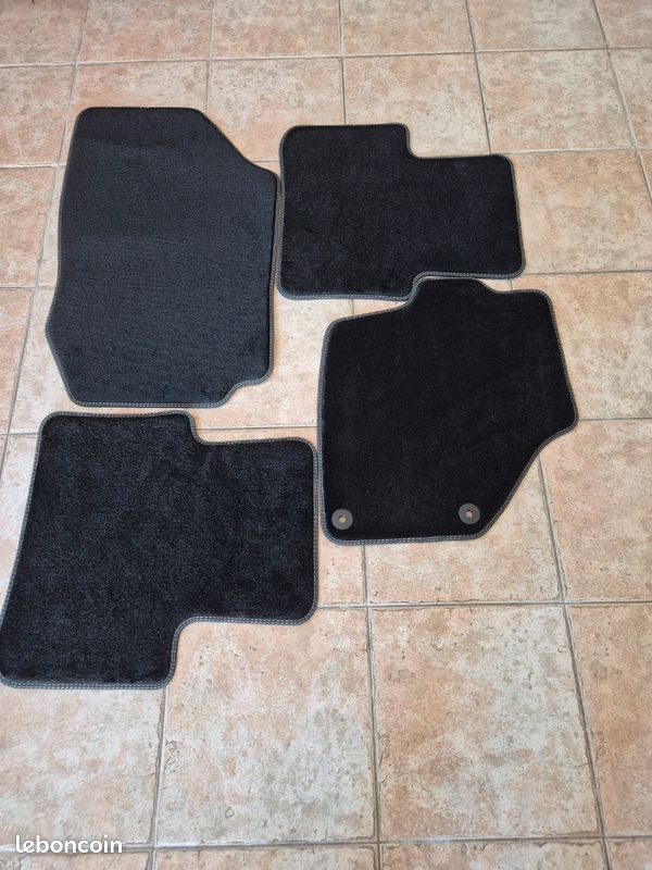 Tapis Peugeot 5008 (image 1)