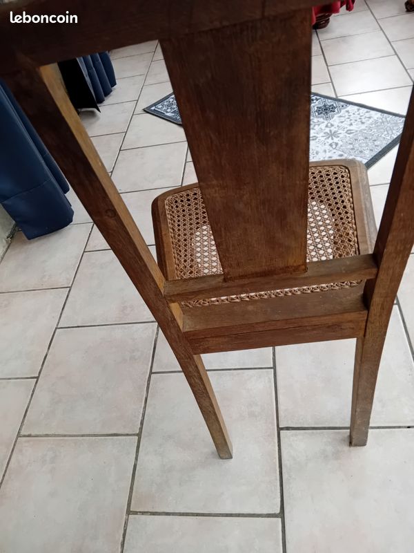 Chaise cannée (image 2)