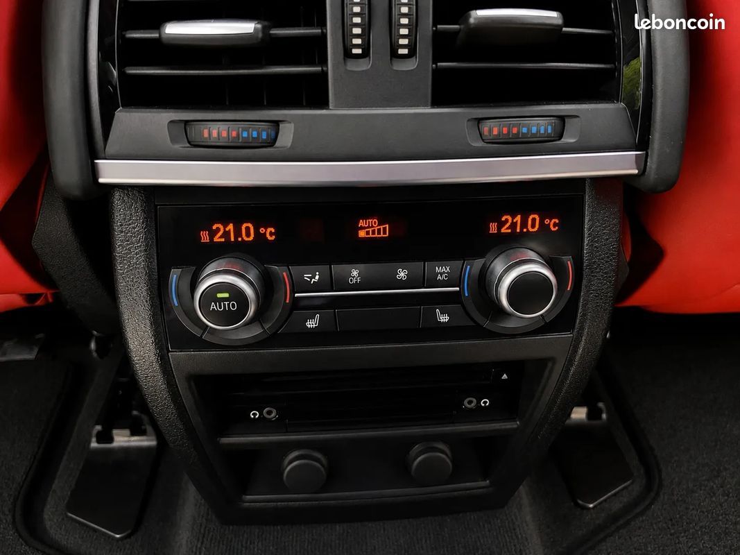 BMW X5 M F85 Pack COMPETITION 4.4 V8 575 cv - Première Main - Malus Payé - Immat France - B&O - Toit Ouvrant - Caméra de Recul - Attelage - Affichage Tête Haute (image 16)
