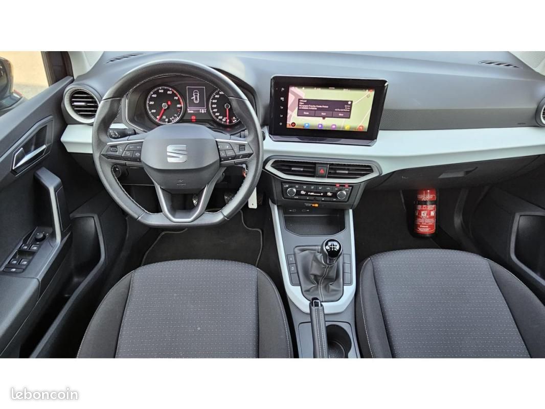 Seat Arona STYLE 1.0 TSI 95cv + Pack Spring + Aide au stationnement arrière (image 4)