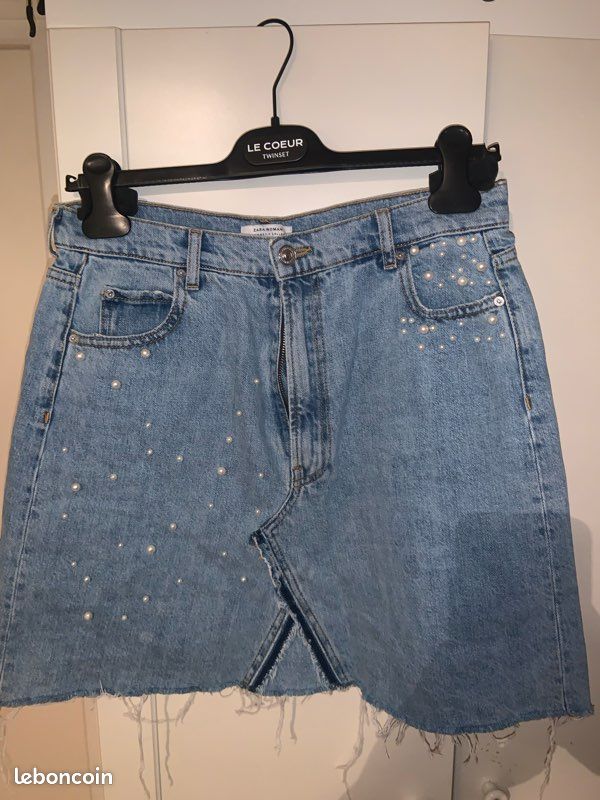 Jupe Zara de la taille S, de couleur imprimés