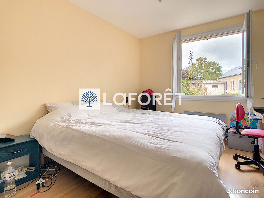 Maison 3 pièces 78 m² - Mauléon 79700 (image principale 4)