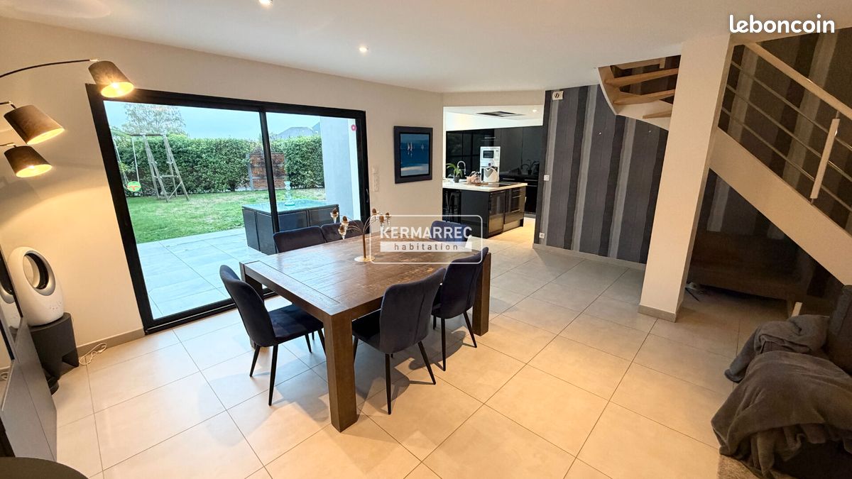 Maison 6 pièces 160 m² · à Vitré · 160 m² · 365 600 €